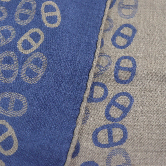 HERMES Men's Cashmere and Silk Chaine d'Ancre All-Over Print Two-Tone Stole/S...